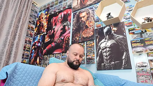 Muscle_Bear webcam