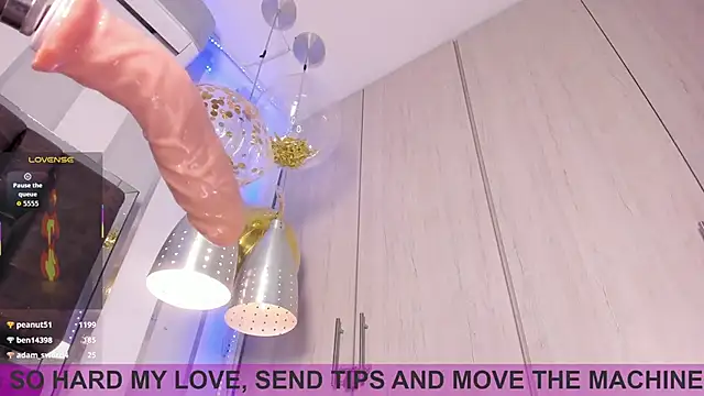 ValentinoMoreti live sex cam