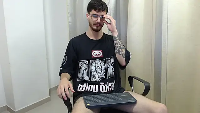 joseh0se - Joseh0se's free webcam - UK Sex Cams