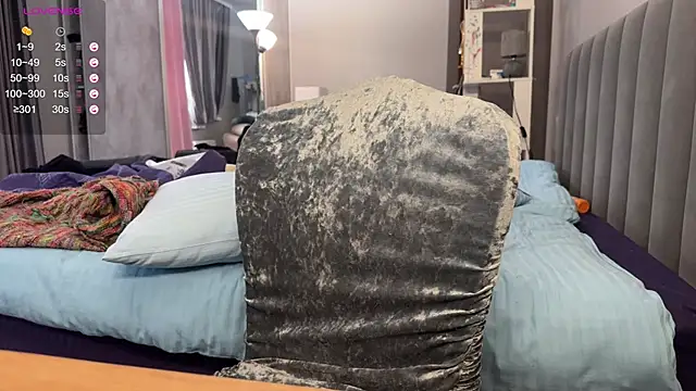 emily_is_here_ webcam