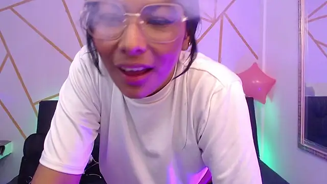 yvanna__smith webcam