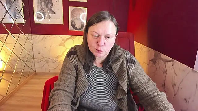 KellyPerfection webcam