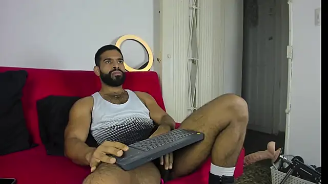 sweatyhairypig23 webcam