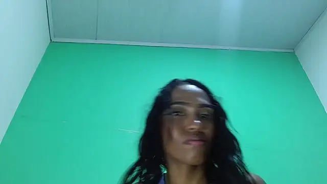 avaleri_cherry webcam