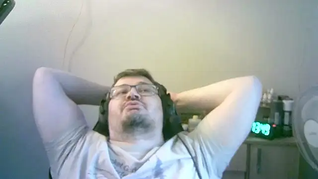 sirabuser - SirAbuser's free webcam - UK Sex Cams