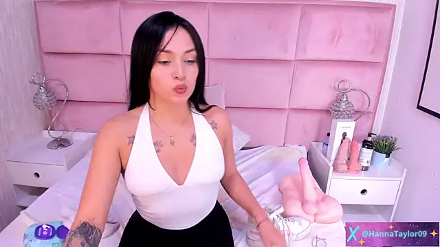 HannaTaylor webcam