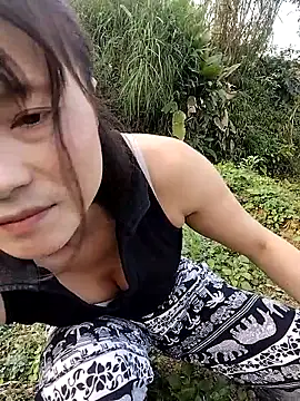 linda_bae00 live sex cam