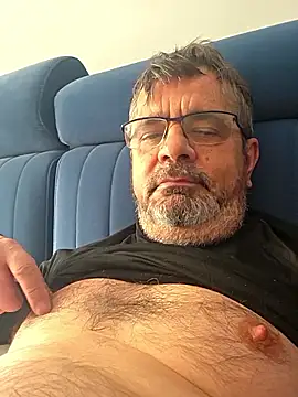 Axer1960 live sex cam