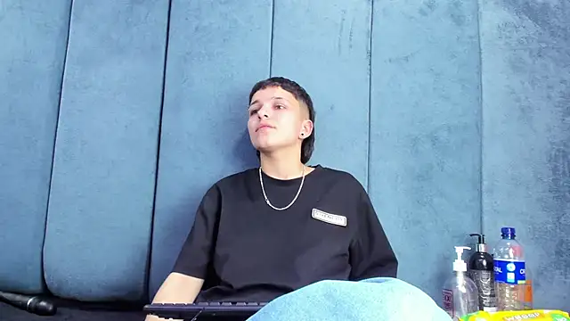 Megan_Thompson_ webcam