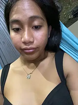 sweetiie_caren webcam