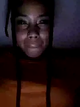 HONEYSWEETS_LIVE webcam