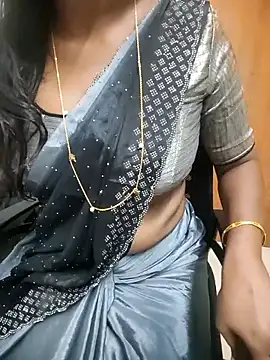 Tamilmallu-duskygirl03