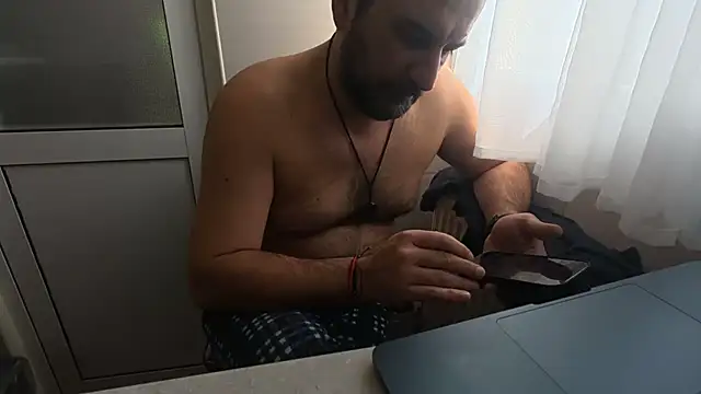 tarkan1 - TARKAN1's free webcam - UK Sex Cams