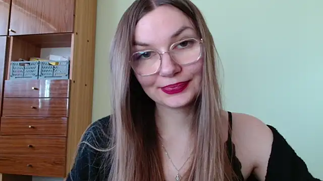 looveellyx - LooveELLYx's free webcam - UK Sex Cams