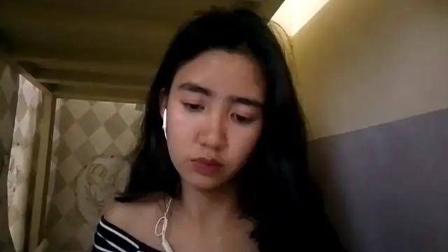 RessieAshcroft webcam