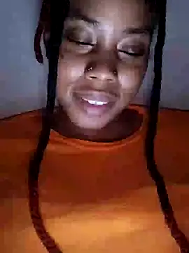 HONEYSWEETS_LIVE webcam