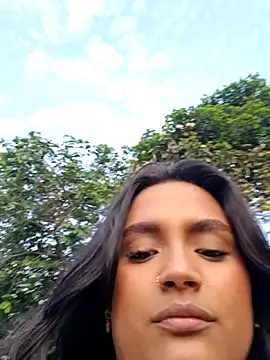 victoria_roussee webcam