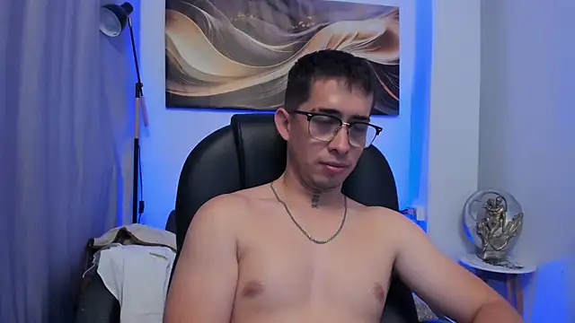 Tommas_Jhonson webcam