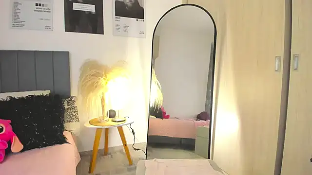 hollyprincess_2's room