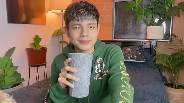 Andy_Belier23's live cam