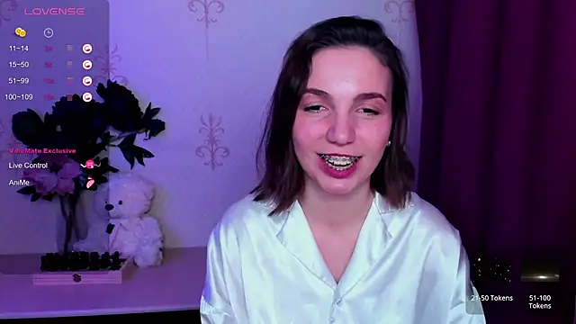 KindHazelHere_ webcam