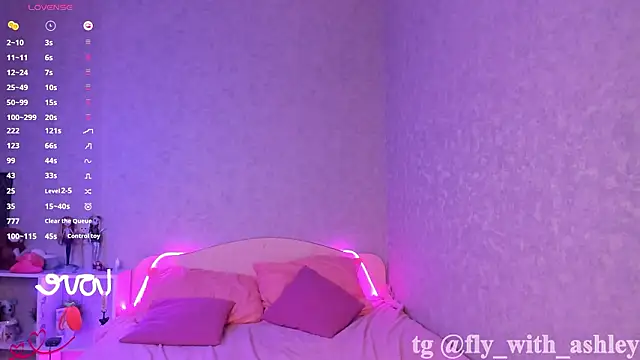 ashley_lovestory webcam