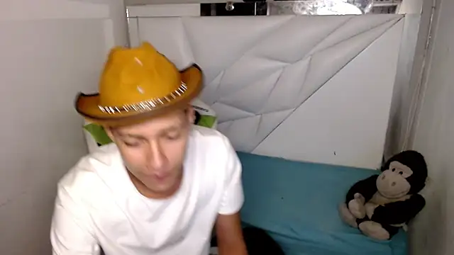 Street_poemm_ webcam