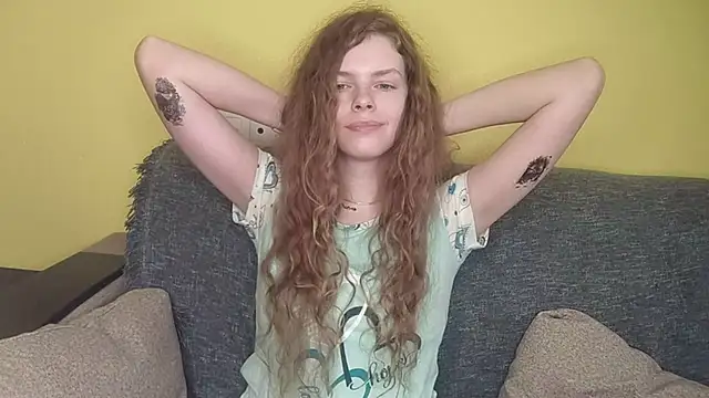 rayanenlia - RayaNenlia's free webcam - UK Sex Cams