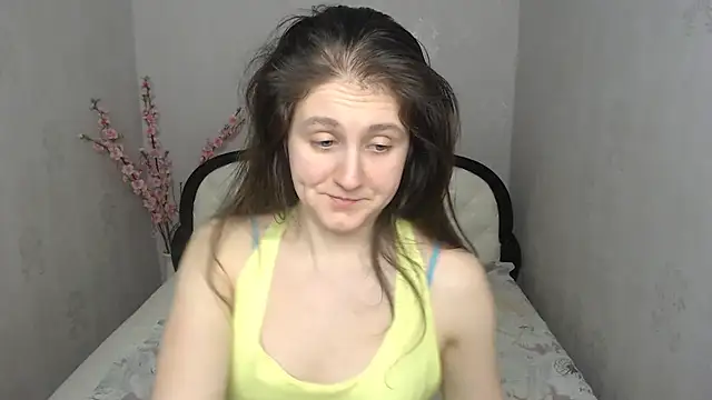 Holliy_Cooper webcam