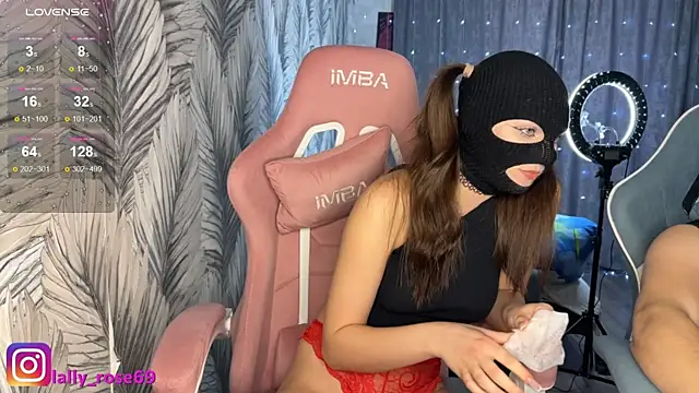 LallyRose69 webcam