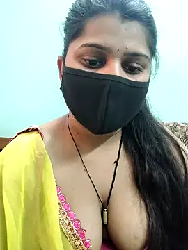 Hotty-simran webcam
