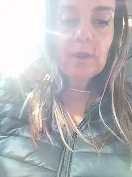 Sunbelxx's Stripchat show and profile