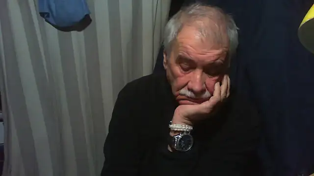 nonnomaturobisex webcam