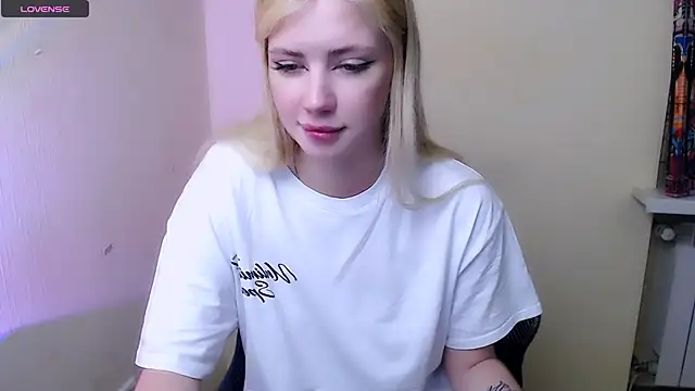 AliceHotty_ webcam