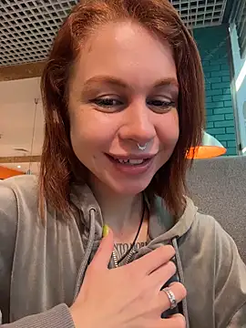 RosieSecret Live Webcam on Stripchat