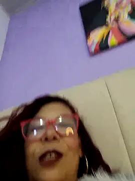 scarlet_curly8a (F mature) - fuck my ass dildo