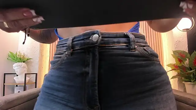 violet_scott_ webcam