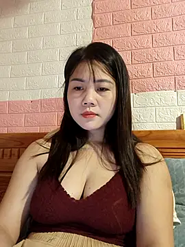 Ngocmai_lazdy webcam