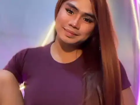 NyxaraSinDoll's room