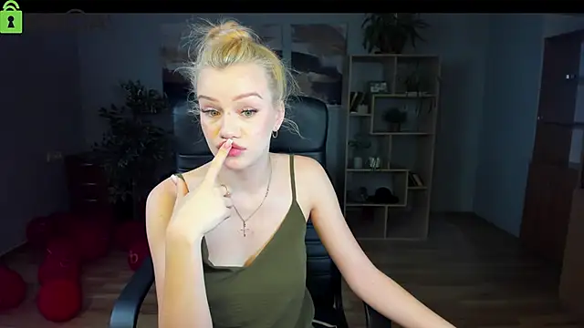 Stacy_Western webcam