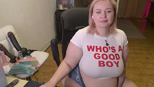 margotgrey - MargotGrey's free webcam - UK Sex Cams