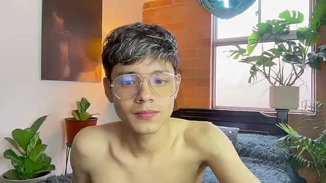 Andy_Belier23's live cam