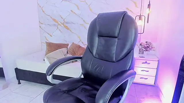 pretty_ariiel's room