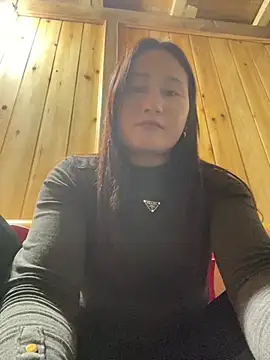 phungtiti - Phungtiti's free webcam - UK Sex Cams