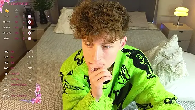 crisp1n - Crisp1n's free webcam - UK Sex Cams