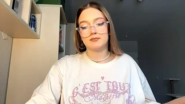 jammiemickiewicz - JammieMickiewicz's free webcam - UK Sex Cams