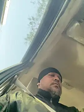 Dick_6inches_Delhi webcam