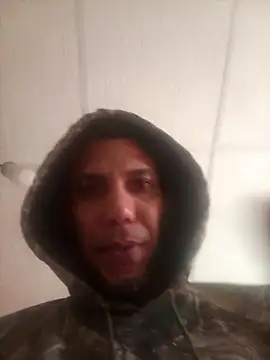 UnreadyChutzpa webcam