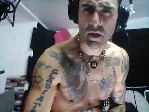 alphacloudGod webcam