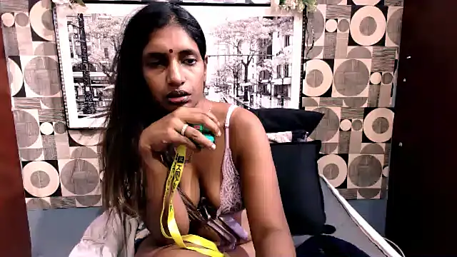 indianhoney69 webcam